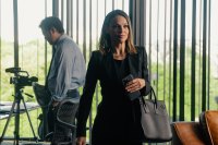 Kayla Wallace Watched the Trials of OJ Simpson and Johnny Depp to Prepare for the Role of Landman's Lawyer